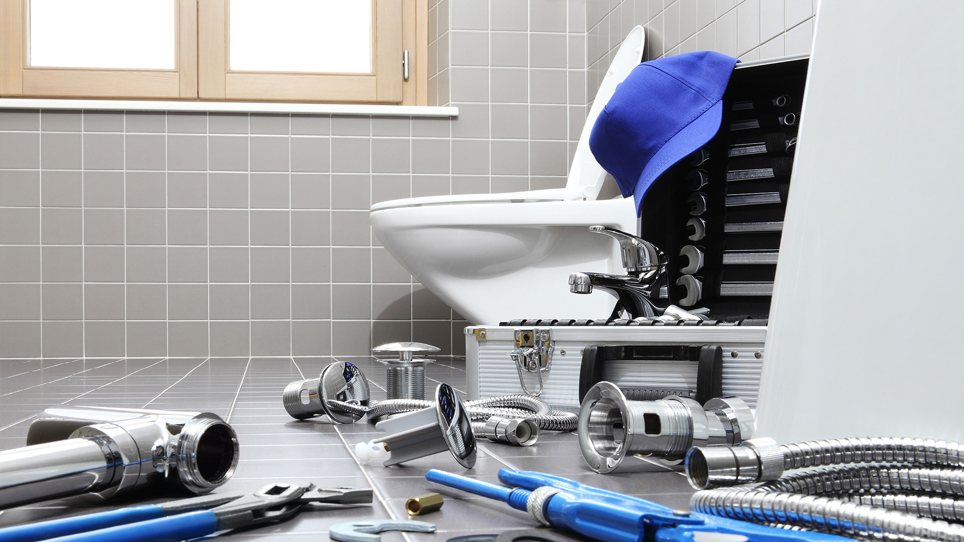 How do Plumbing Services help with New Bathroom Installations?