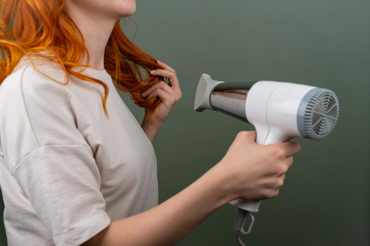 ProStylingTools: Delving into the Benefits of a Blow-Dryer Brush