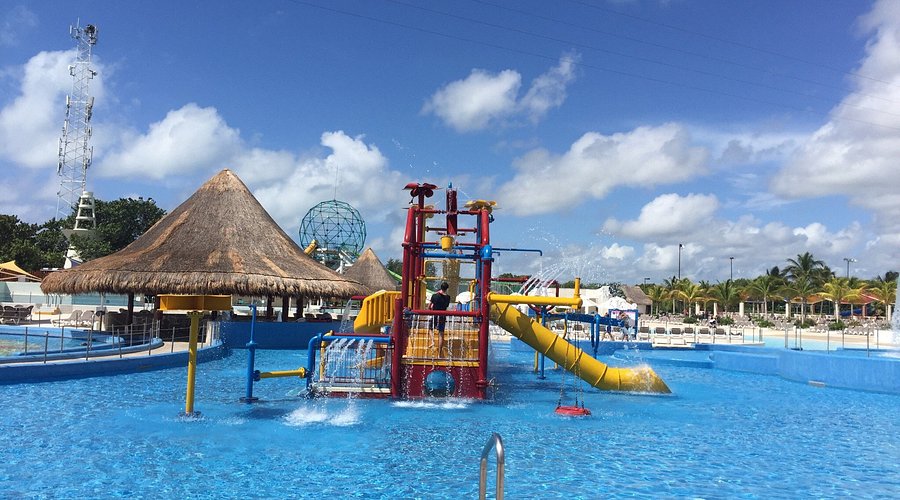 A Guide to Amusement Parks in Cancun: Discover Fun and Thrills at Ventura Park